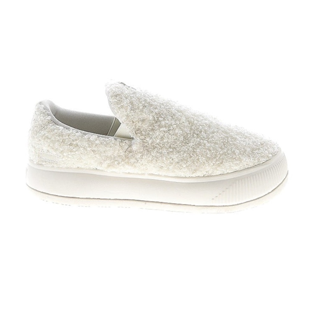 Puma size 10.5 platform sneakers